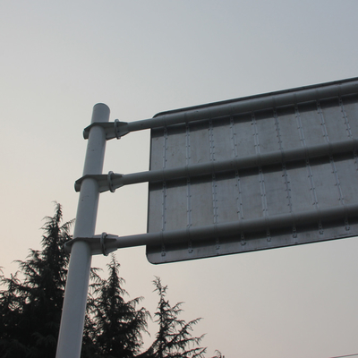 Özelleştirilmiş Trafik İşaretleri Pole Road Galvanizli Sokak Pudrası 2.5mm